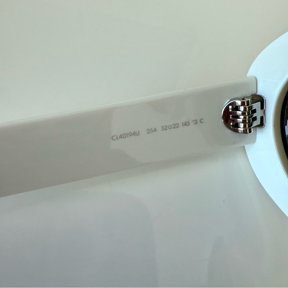 NEW!!! Celine Triomphe White Sunglasses CL40194U 25A Authentic Retail 580$ - Picture 7 of 8
